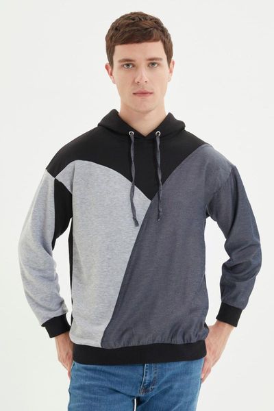 men's hoodies & sweatshirts trendyol men 's regular fit sweatshirt tmnaw22sw0615, Black
men's hoodies & sweatshirts trendyol men 's regular fit sweatshirt tmnaw22sw0615, Black