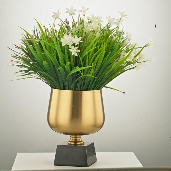 vases metal flower vase fashion wedding supplies basket home decoration accessories storage geometric design bowl
vases metal flower vase fashion wedding supplies basket home decoration accessories storage geometric design bowl