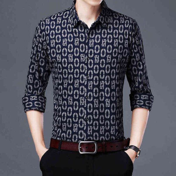 autumn winter long sleeve men's middle-aged and young people's personality letter jacquard double-sided cashmere frosted shirt, White;black
autumn winter long sleeve men's middle-aged and young people's personality letter jacquard double-sided cashmere frosted shirt, White;black