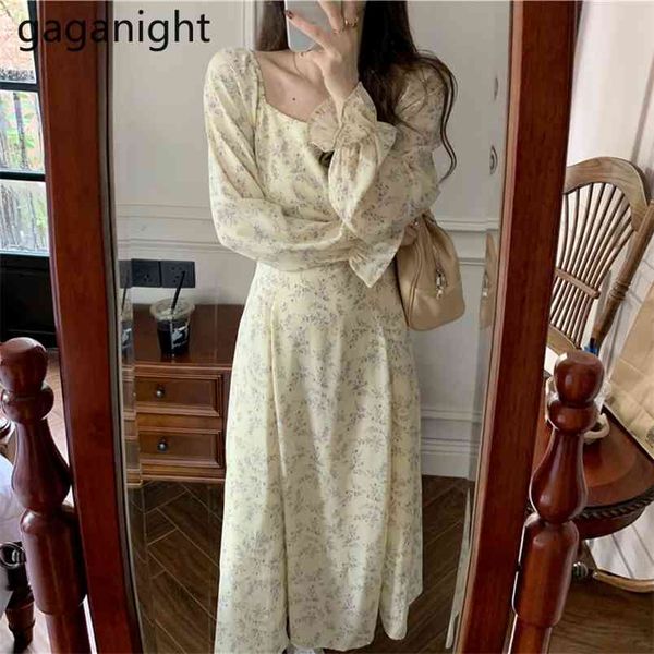 summer women vintage dress french style square collar floral long beach elegant flare sleeve female es 210601, Black;gray
summer women vintage dress french style square collar floral long beach elegant flare sleeve female es 210601, Black;gray