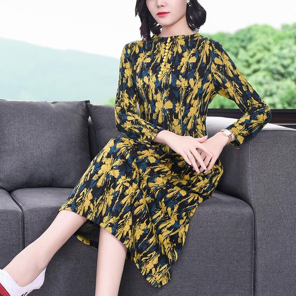 autumn yellow floral dress 3xl plus size knited vintage spring casual print midi dresses women bodycon elegant party night, Black;gray
autumn yellow floral dress 3xl plus size knited vintage spring casual print midi dresses women bodycon elegant party night, Black;gray