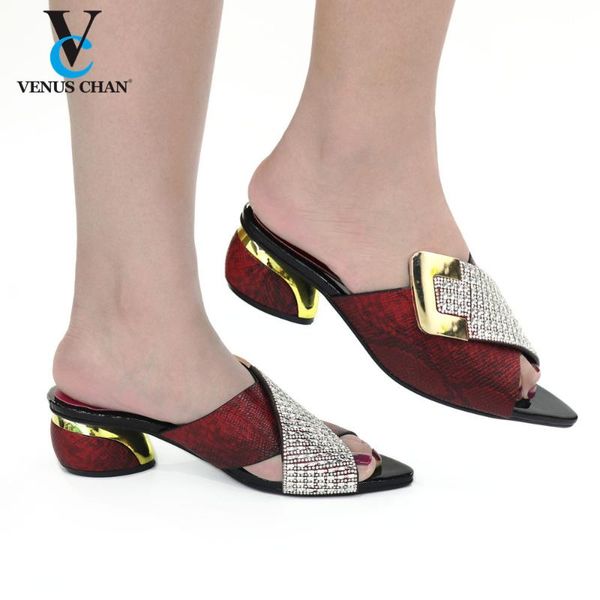 summer women shoes slippers slides pu shallow square mid heel outside solid toe size 38-43 fashion 2021 dress, Black
summer women shoes slippers slides pu shallow square mid heel outside solid toe size 38-43 fashion 2021 dress, Black