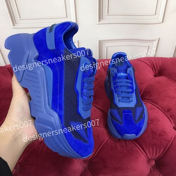 2022 new paris 17fw triple s designer shoes boots mens womens clear sole athletic black white retro green trainers fashion platform sneakers
2022 new paris 17fw triple s designer shoes boots mens womens clear sole athletic black white retro green trainers fashion platform sneakers