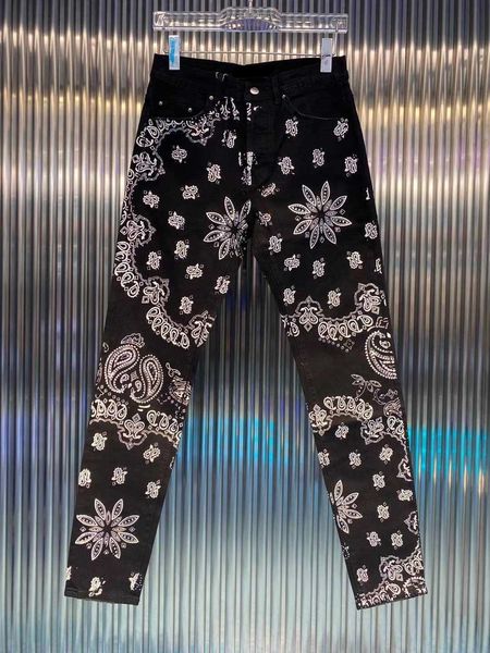 men's waist flower casual jeans, high-quality pants, Blue
men's waist flower casual jeans, high-quality pants, Blue