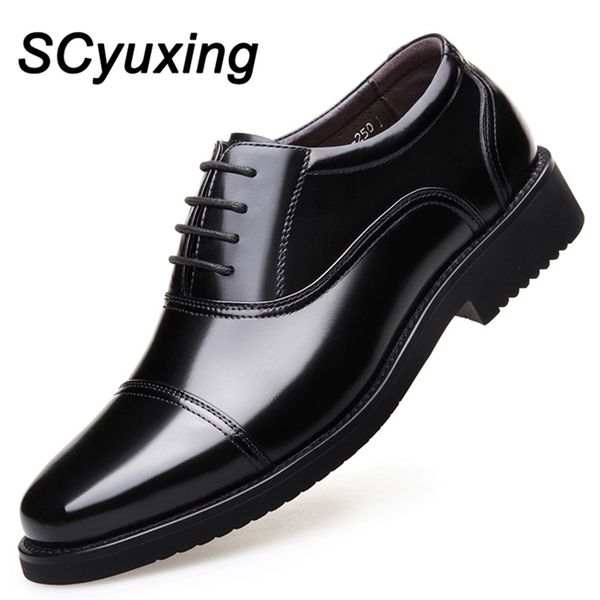 man split leather shoes rubber sole size 48 man business office male dress lether shoes 220315, Black
man split leather shoes rubber sole size 48 man business office male dress lether shoes 220315, Black