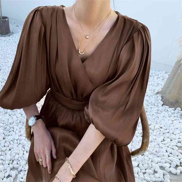 casual dresses 2021 plus size summer shirt evening female vintage party oversize short sleeve beach women robe vestido prom wi89, Black;gray
casual dresses 2021 plus size summer shirt evening female vintage party oversize short sleeve beach women robe vestido prom wi89, Black;gray