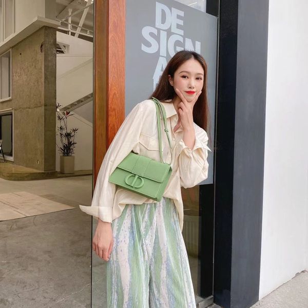 [trendy women's 2021 new d montaigne hand palmprint one shoulder cross small square bag crossbody bag ysj
[trendy women's 2021 new d montaigne hand palmprint one shoulder cross small square bag crossbody bag ysj