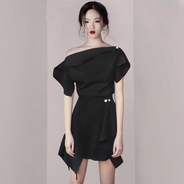 two piece dress summer women runway 2 pcs fashion black ruffles off shoulder shirt + beading irregular skirts set h8zl, White
two piece dress summer women runway 2 pcs fashion black ruffles off shoulder shirt + beading irregular skirts set h8zl, White