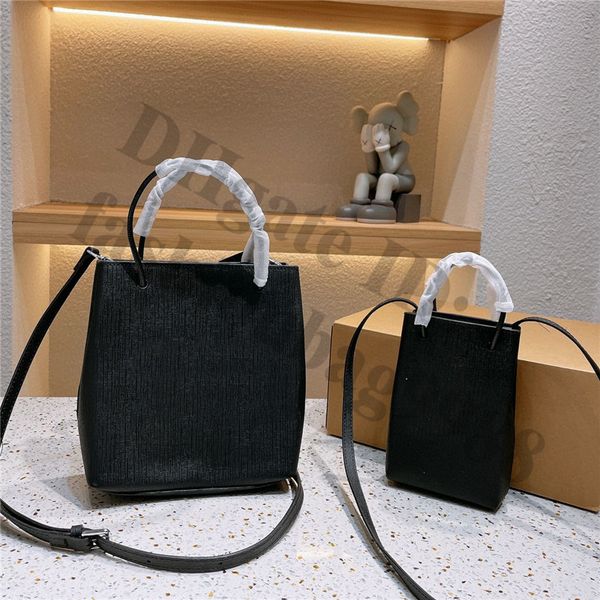 fashion brand mini totes one shoulder hand bags big luxury designers alligator square side crossbody handbags for young girls women luxuriou
fashion brand mini totes one shoulder hand bags big luxury designers alligator square side crossbody handbags for young girls women luxuriou