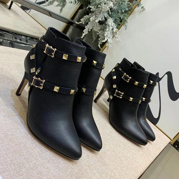 women's gold rivet boots, high heels, leather, double decoration, autumn and winter boots, Black
women's gold rivet boots, high heels, leather, double decoration, autumn and winter boots, Black