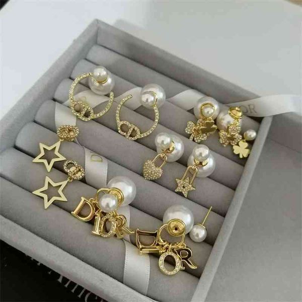 special offer 75% off outlet online brass pearl letter crystal high grade zircon lady s925 silver needle earrings, Golden;silver
special offer 75% off outlet online brass pearl letter crystal high grade zircon lady s925 silver needle earrings, Golden;silver