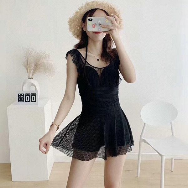 one-piece suits blac lace swimwear skirt swimsuit with gathered belly-covering and slim suspenders boxer swim suit women bathing
one-piece suits blac lace swimwear skirt swimsuit with gathered belly-covering and slim suspenders boxer swim suit women bathing
