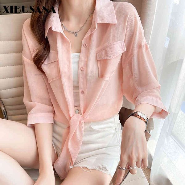 white blouse for women summer half sleeve shirts female loose thin sun protection clothes short blusas with pocket 210423
white blouse for women summer half sleeve shirts female loose thin sun protection clothes short blusas with pocket 210423
