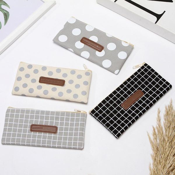 pencil bags 1p cute oxford cloth case kids high capacity plaid zipper student bag for office kpop stationery pen pouch
pencil bags 1p cute oxford cloth case kids high capacity plaid zipper student bag for office kpop stationery pen pouch