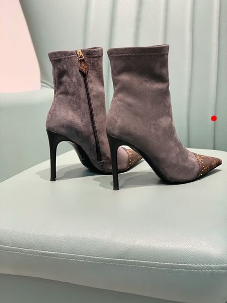 sell new classic design wgg aus women snow boots u tall short women martin booties keep warm boot us 4.5-8.5 -k216, Black
sell new classic design wgg aus women snow boots u tall short women martin booties keep warm boot us 4.5-8.5 -k216, Black