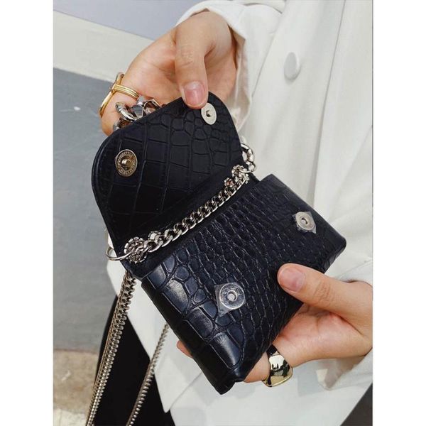black fanny pack women waist belt bag alligator vintage bags girl fashion bum pouch lipstick leather chest packs 2021
black fanny pack women waist belt bag alligator vintage bags girl fashion bum pouch lipstick leather chest packs 2021