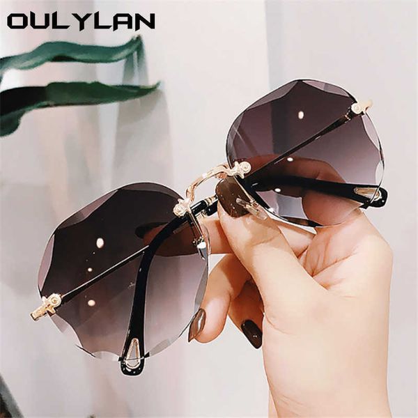 sun glasses oulylan rimless glasses women luxury trimming gradient shades ladies vintage framless eyewear uv400, White;black
sun glasses oulylan rimless glasses women luxury trimming gradient shades ladies vintage framless eyewear uv400, White;black