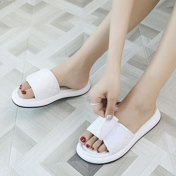 slippers 2021 summer fashion simple pure color women's casual soft sole comfortable beach shoes, Black
slippers 2021 summer fashion simple pure color women's casual soft sole comfortable beach shoes, Black