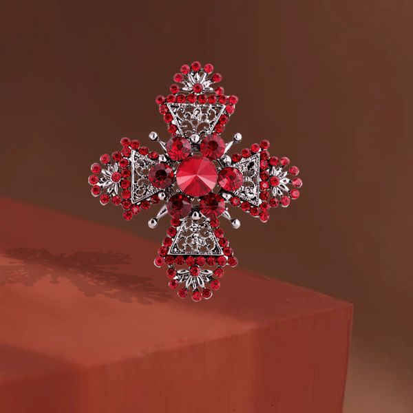 factory wholesale new fashion cross rhinestone alloy brooch crystal clothing accessories hea/rtsch/rome
factory wholesale new fashion cross rhinestone alloy brooch crystal clothing accessories hea/rtsch/rome