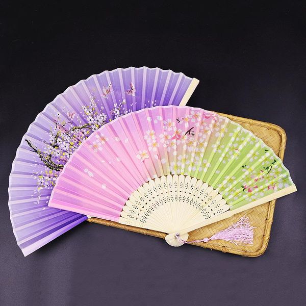 ancient folding fan craft gift erqing japanese hanfu dance portable silk female other home decor
ancient folding fan craft gift erqing japanese hanfu dance portable silk female other home decor