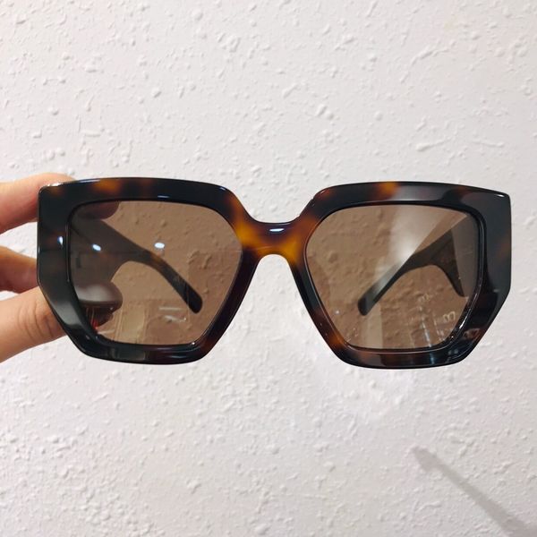 75% off outlet store online shi luoqi ys new street afraid of square exquisite elegant temperament women's plate driving men's sun, White;black
75% off outlet store online shi luoqi ys new street afraid of square exquisite elegant temperament women's plate driving men's sun, White;black