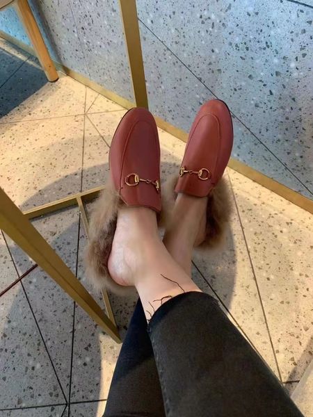 pink black brown leather womens designer slippers fur winter women mens girl princetown loafers fur flats with metal buckle loafer
pink black brown leather womens designer slippers fur winter women mens girl princetown loafers fur flats with metal buckle loafer