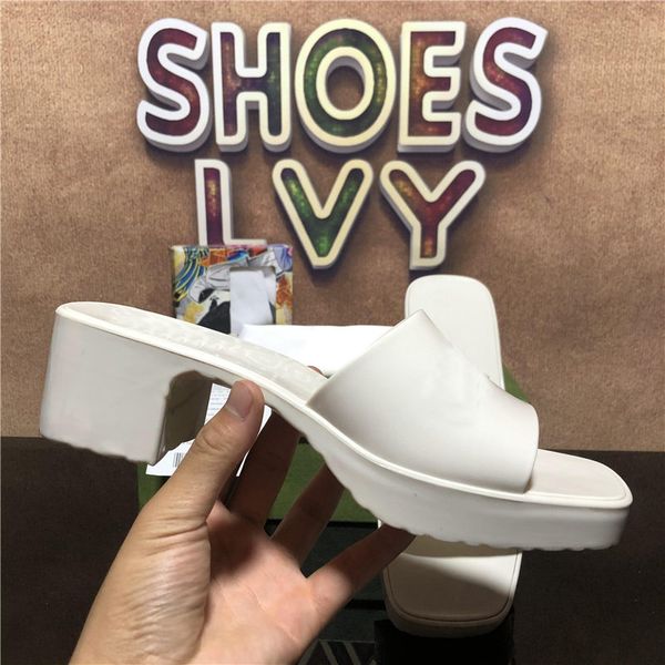 woman luxury slipper fashion rubber sandals beach thick bottom slippers platform alphabet lady flip flops high heel sandal with box, Black
woman luxury slipper fashion rubber sandals beach thick bottom slippers platform alphabet lady flip flops high heel sandal with box, Black