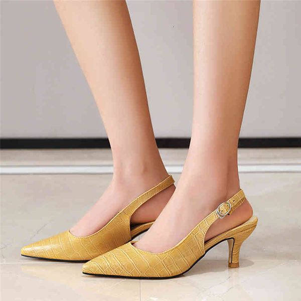sandals pointed toe summer women mules and slingback shoes female large size 45 47 elegant heels party office for rr3b, Black
sandals pointed toe summer women mules and slingback shoes female large size 45 47 elegant heels party office for rr3b, Black