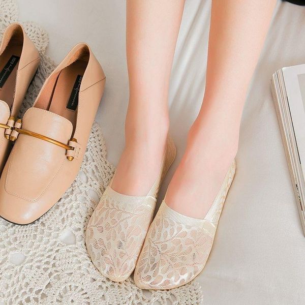 women lace socks invisible no show summer silicone non-slip sock slippers female girls low cut boat & hosiery, Black;white
women lace socks invisible no show summer silicone non-slip sock slippers female girls low cut boat & hosiery, Black;white