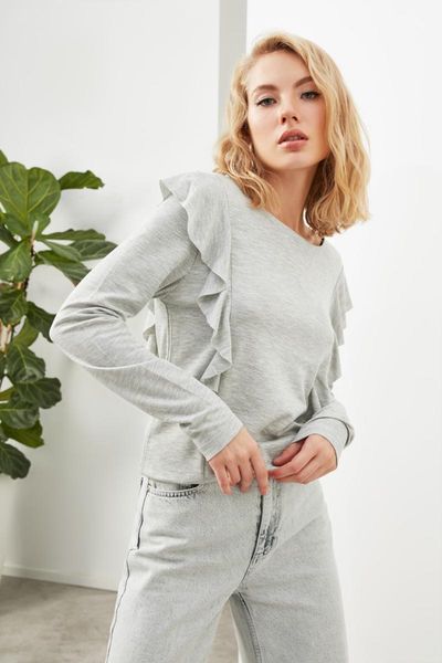 women's hoodies & sweatshirts trendyol frilled slim knitted sweatshirt twoaw22sw2211, Black
women's hoodies & sweatshirts trendyol frilled slim knitted sweatshirt twoaw22sw2211, Black