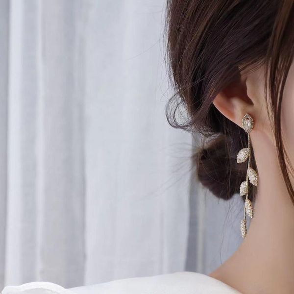 han edition earring temperament long tassel pendant leaf ear ornaments dangle & chandelier, Silver
han edition earring temperament long tassel pendant leaf ear ornaments dangle & chandelier, Silver