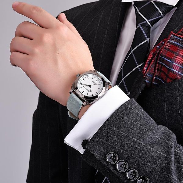 wristwatches 2021 fashion men's and womenwatches leather strap waterproof men ladies quartz simple style watch couple gift relogiofemin, Slivery;brown
wristwatches 2021 fashion men's and womenwatches leather strap waterproof men ladies quartz simple style watch couple gift relogiofemin, Slivery;brown