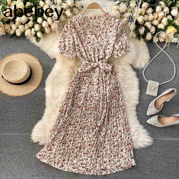 women french floral pleated dress v neck puff sleeve lace up a-line es summer bohemian print holiday beach 210512, Black;gray
women french floral pleated dress v neck puff sleeve lace up a-line es summer bohemian print holiday beach 210512, Black;gray