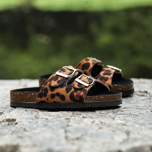 slippers 2021 parental cork eur 30-43 leopard women shoes bling kids flat slides men beach flip flop 5 colors, Black
slippers 2021 parental cork eur 30-43 leopard women shoes bling kids flat slides men beach flip flop 5 colors, Black