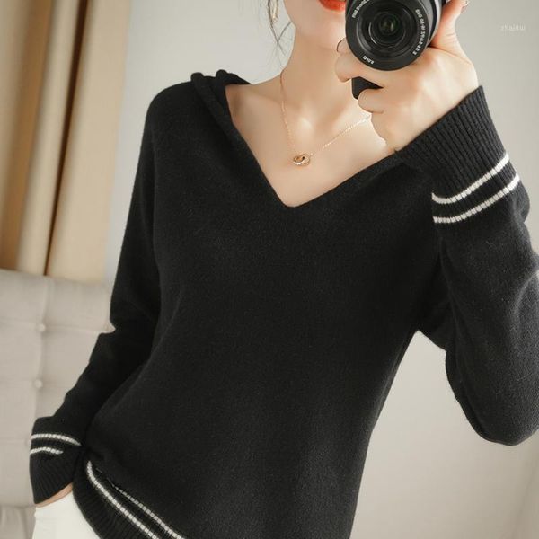 autumn and winter series cashmere sweater women loose hooded solid color knitted long-sleeved 100% wool selling women's sweaters, White;black
autumn and winter series cashmere sweater women loose hooded solid color knitted long-sleeved 100% wool selling women's sweaters, White;black