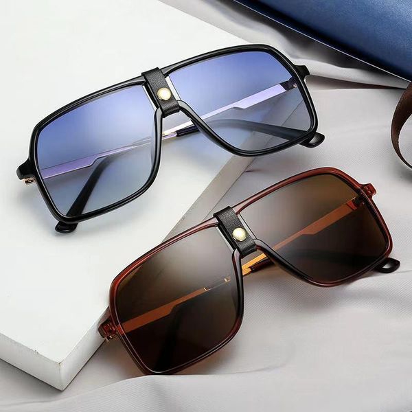 sunglasses 2021 men's and women's universal, White;black 
sunglasses 2021 men's and women's universal, White;black
