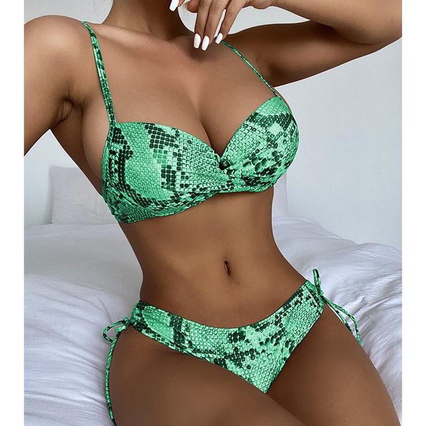 women's swimwear 2021 snake skin bikini animal print swimsuit brazilian push up thong 2 piece set women sunmmer beach, White;black
women's swimwear 2021 snake skin bikini animal print swimsuit brazilian push up thong 2 piece set women sunmmer beach, White;black