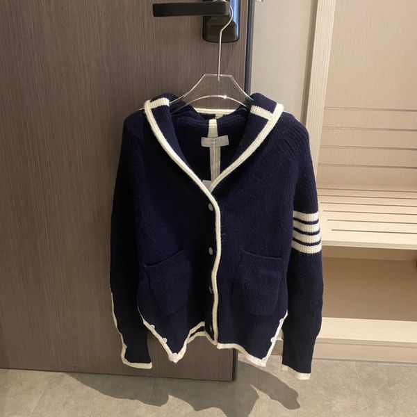 21 qiuchao brand tb version knitted couple cardigan sweater thick double layer wool, White;black
21 qiuchao brand tb version knitted couple cardigan sweater thick double layer wool, White;black