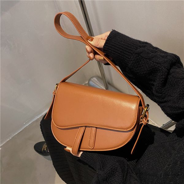 saddle bag women's messenger new this year's popular single shoulder fashion texture purses luxury outlet
saddle bag women's messenger new this year's popular single shoulder fashion texture purses luxury outlet