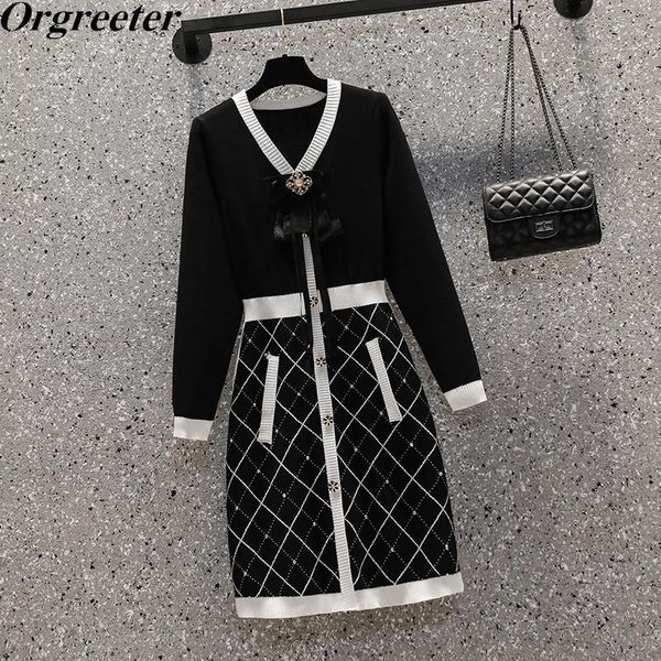 casual dresses small fragrant style knitted women 2021 fall bowknot v-neck long sleeve single-breasted plaid contrast sweater dress, Black;gray
casual dresses small fragrant style knitted women 2021 fall bowknot v-neck long sleeve single-breasted plaid contrast sweater dress, Black;gray