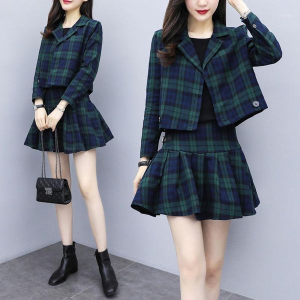 two piece dress autumn set plaid suit for women short jacket and pleated skirt sets ladies elegant 2pcs outfits matching, White
two piece dress autumn set plaid suit for women short jacket and pleated skirt sets ladies elegant 2pcs outfits matching, White