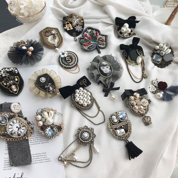 famous luxury pearl brooch jewelry flowers lapel pins 5 pearls brooches bow fabric jewelry for women, Gray
famous luxury pearl brooch jewelry flowers lapel pins 5 pearls brooches bow fabric jewelry for women, Gray