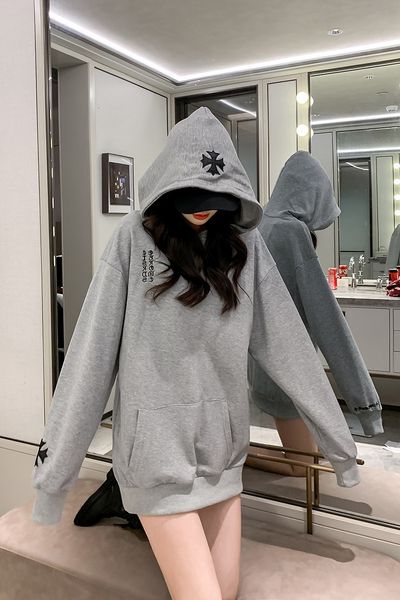 2021ch autumn and winter new patchwork embroidered style hooded loose versatile gray sweater women's middle long fashion, Black;brown
2021ch autumn and winter new patchwork embroidered style hooded loose versatile gray sweater women's middle long fashion, Black;brown