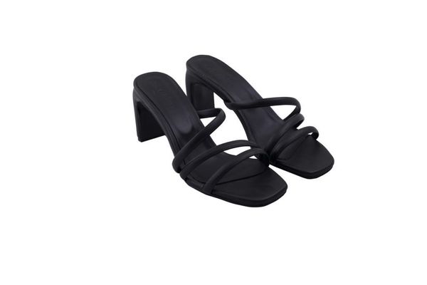 slippers summer women sandals fashion flat handmade open toe wedding heels narrow band vintage cross strap, Black
slippers summer women sandals fashion flat handmade open toe wedding heels narrow band vintage cross strap, Black