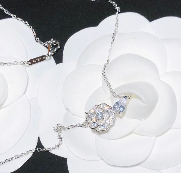 luxury designer jewelry womens necklaces pendants camelia precieux diamond flower double letters c fashion with original box sterling silver
luxury designer jewelry womens necklaces pendants camelia precieux diamond flower double letters c fashion with original box sterling silver