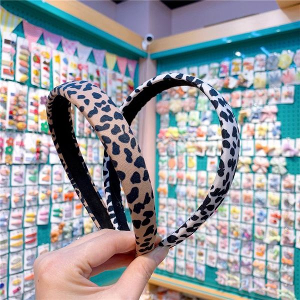 retro girl headband leopard non-slip simple trendy wide hair for children's fashion accessories, Slivery;white
retro girl headband leopard non-slip simple trendy wide hair for children's fashion accessories, Slivery;white