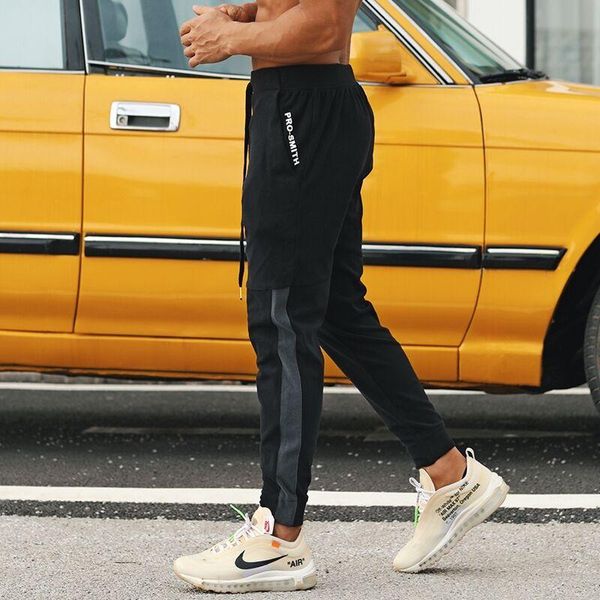 men's pants spring autumn winter loose fashion comfortable legged running, Black 
men's pants spring autumn winter loose fashion comfortable legged running, Black