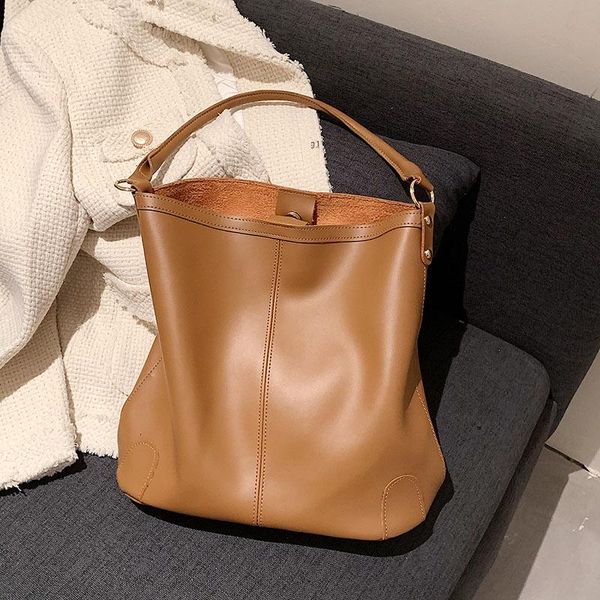 evening bags single strap pu leather handbag for women solid color luxury design shoulder casual ladies tote
evening bags single strap pu leather handbag for women solid color luxury design shoulder casual ladies tote