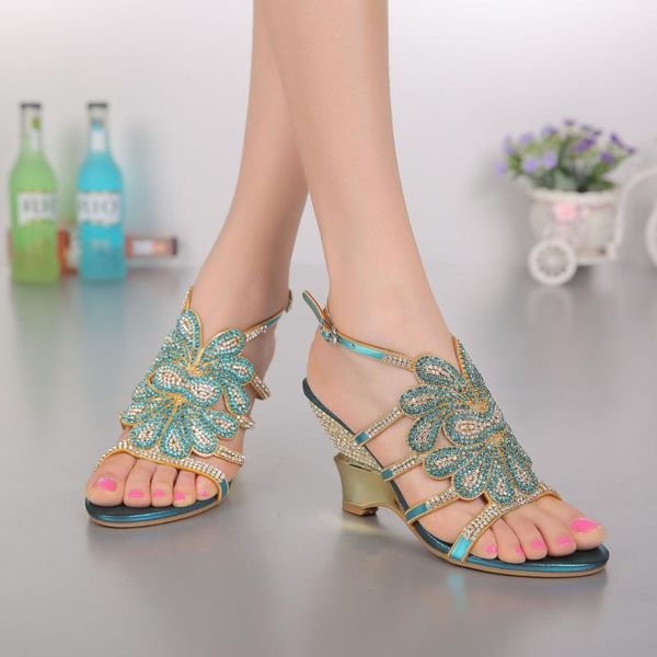 in the summer of 2021 crystal since with diamond sandals, roman hollow-out wedges set auger sandals dress shoes, Black
in the summer of 2021 crystal since with diamond sandals, roman hollow-out wedges set auger sandals dress shoes, Black