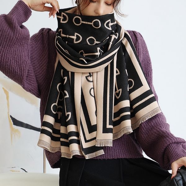 2021 new cashmere scarf foulard warm winter women scarves retro flower print pashmina shawls wraps blanket neck bufanda, Blue;gray
2021 new cashmere scarf foulard warm winter women scarves retro flower print pashmina shawls wraps blanket neck bufanda, Blue;gray